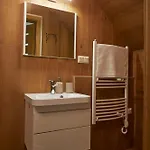 Monoslow - Wine, Dine & Rest Bed & Breakfast