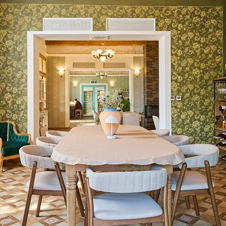 Oda ve Kahvaltı Icce Borbirtok - Wine, Dine & Rest