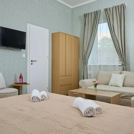 Bed and Breakfast Monoslow - Wine, Dine & Rest 4*
