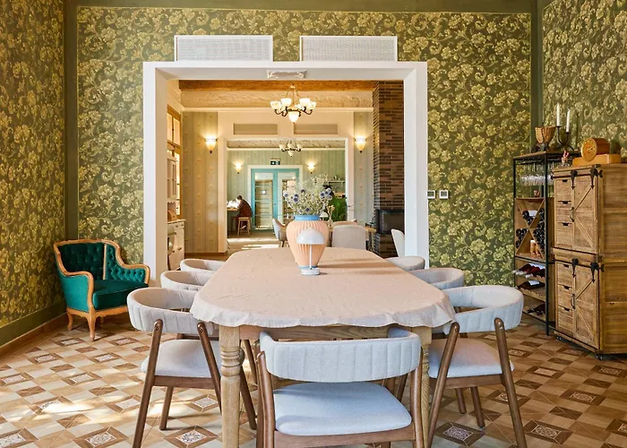 Bed & Breakfast Monoslow - Wine, Dine & Rest