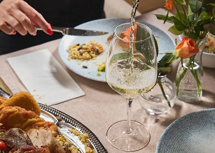 Bed & Breakfast Monoslow - Wine, Dine & Rest