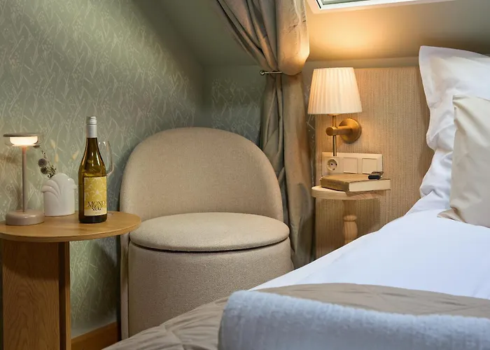 Monoslow - Wine, Dine & Rest Bed & Breakfast